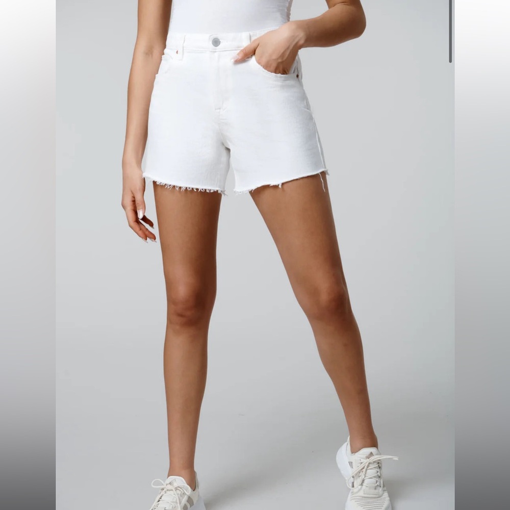 BlankNYC Perry Short white shorts size‎ 25